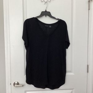 Tahari Womens 1X Black 55% Linen V-Neck Shirt